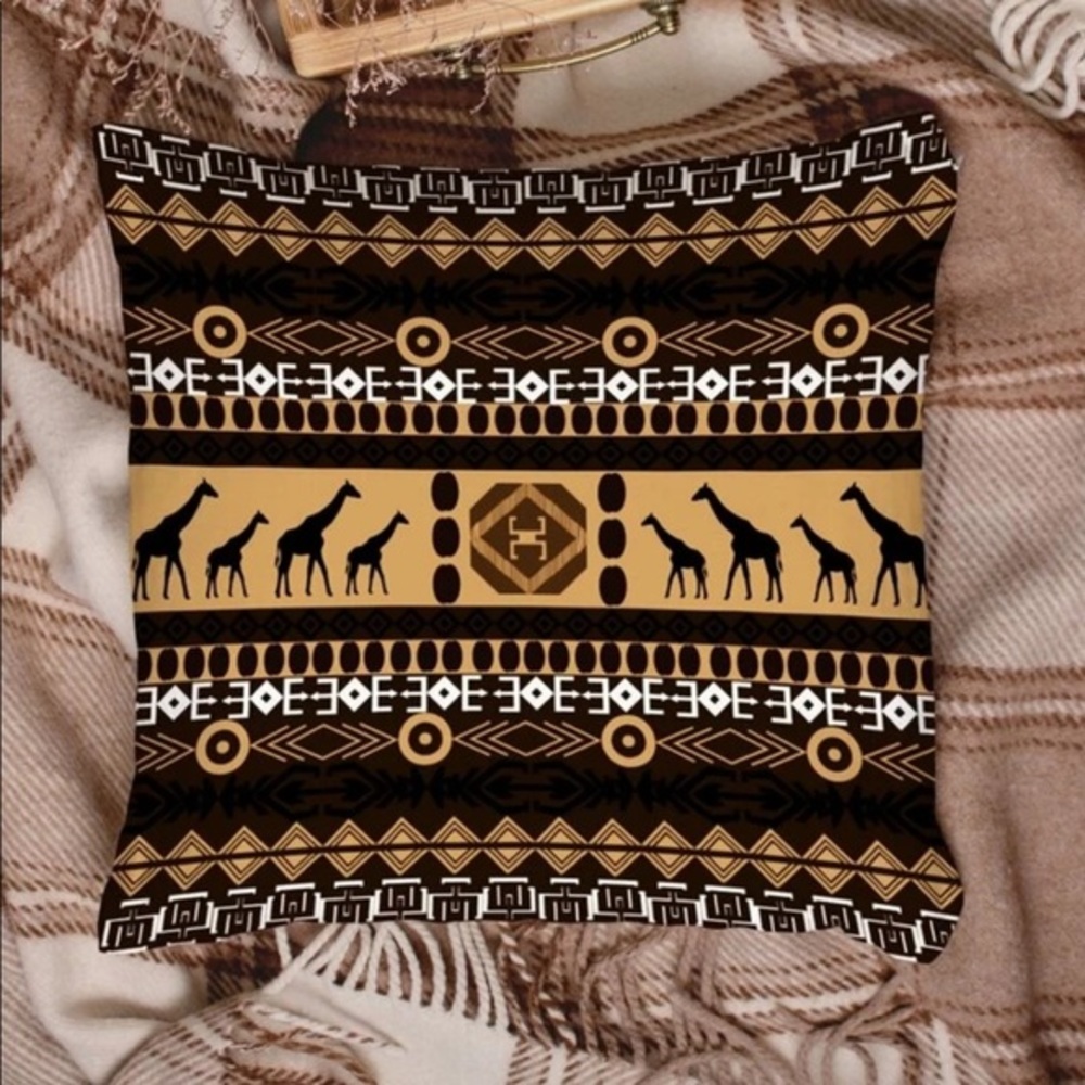 2 Pack Ethnic Tribal Print Giraffe Throw Pillow Covers 17x17